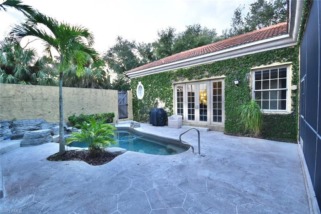 1829 Piccadilly Cir, Cape Coral, FL 33991 Photo