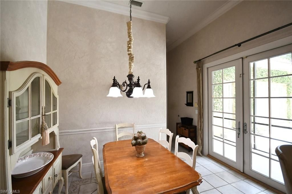 1829 Piccadilly Cir, Cape Coral, FL 33991 Photo