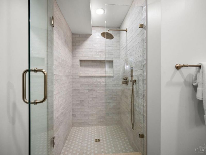 7025 Wallace Avenue, Madeira, OH 45243 Photo 21