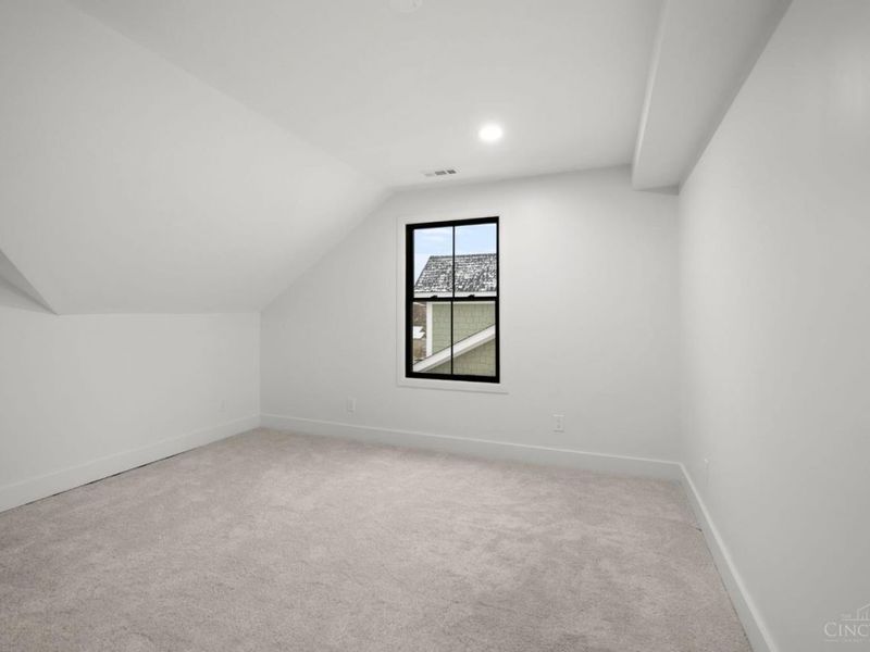 7025 Wallace Avenue, Madeira, OH 45243 Photo 27