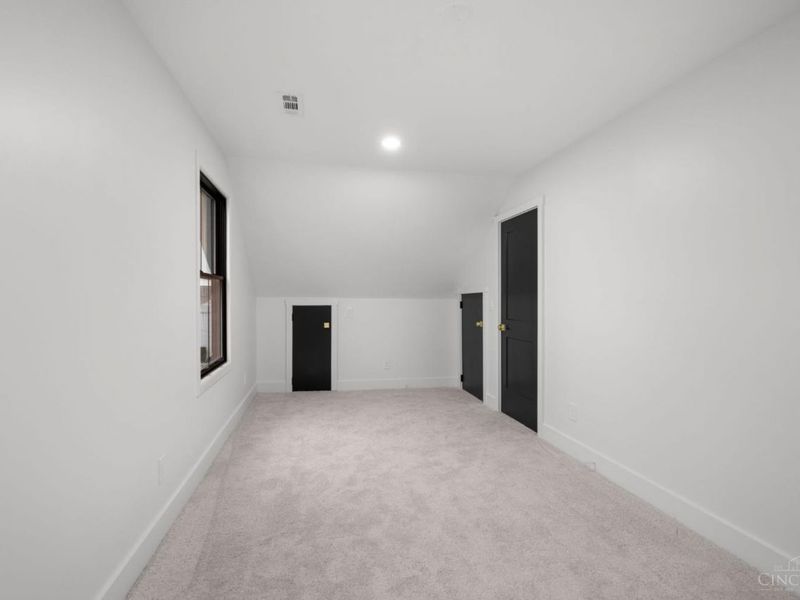 7025 Wallace Avenue, Madeira, OH 45243 Photo 31