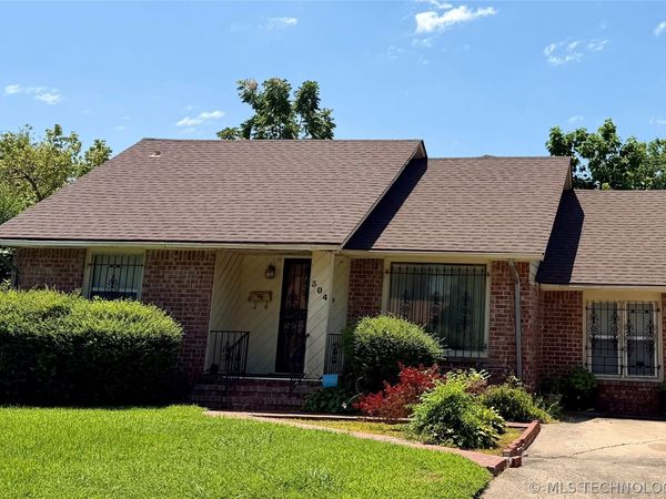 304 E Woodrow Place, Tulsa, OK 74106