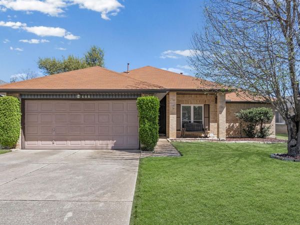 608 Battlecreek LN, Leander, TX 78641