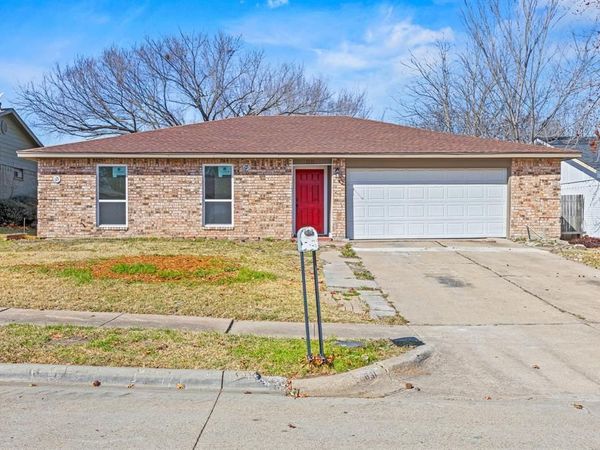 1631 Roundrock Trail, Mesquite, TX 75149