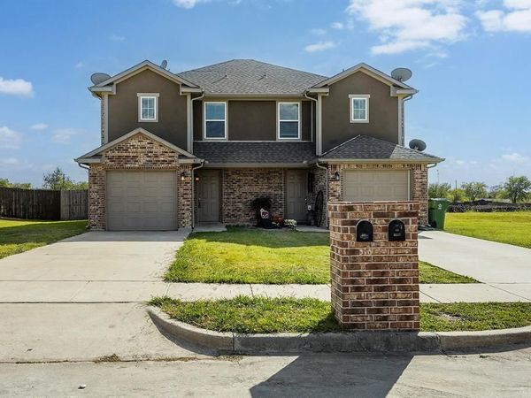517 Harris Street, Unit 517, Gunter, TX 75058