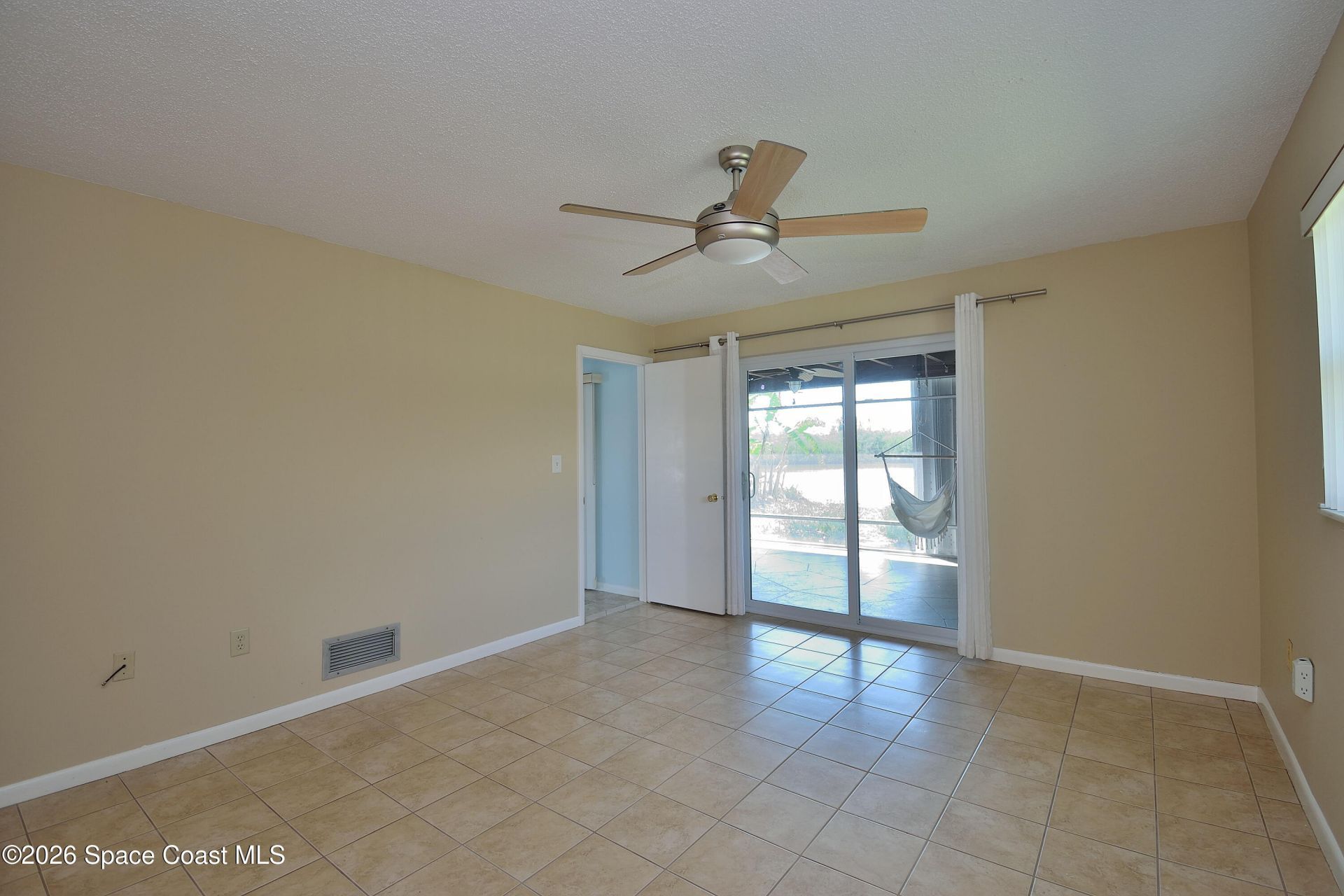 316 Kent Drive, Cocoa Beach, FL 32931 Photo