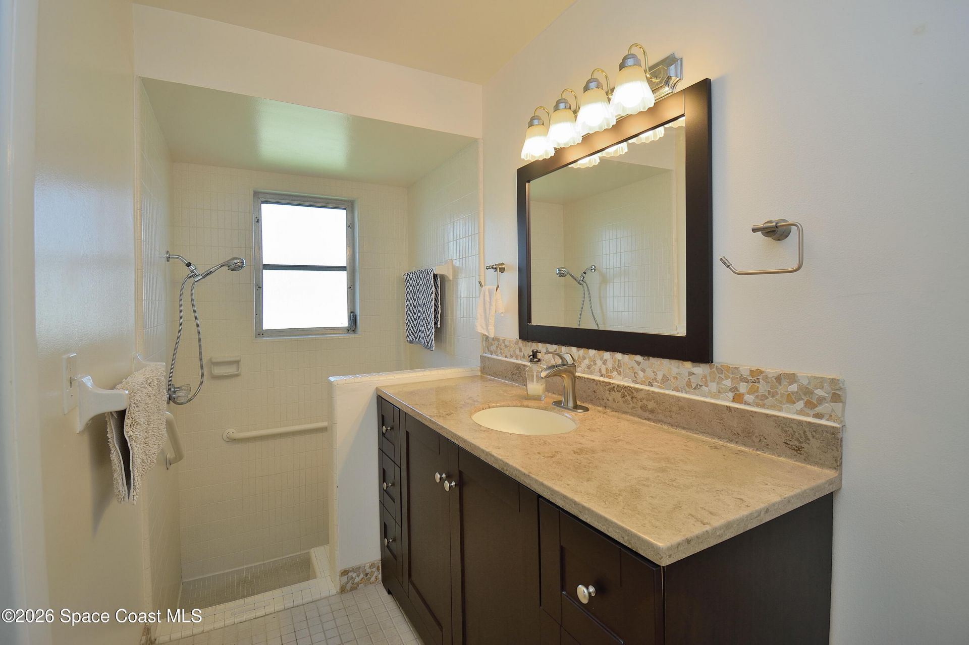 316 Kent Drive, Cocoa Beach, FL 32931 Photo