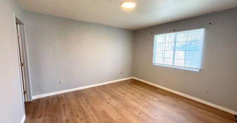 9566 Emerald Park Dr, Elk Grove, CA 95624 Photo