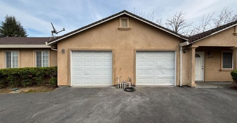 9566 Emerald Park Dr, Elk Grove, CA 95624 Photo