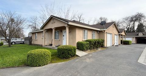 9566 Emerald Park Dr, Elk Grove, CA 95624 Photo