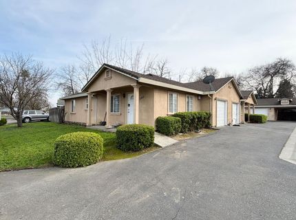 9566 Emerald Park Dr, Elk Grove, CA 95624 Photo