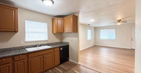 9566 Emerald Park Dr, Elk Grove, CA 95624 Photo