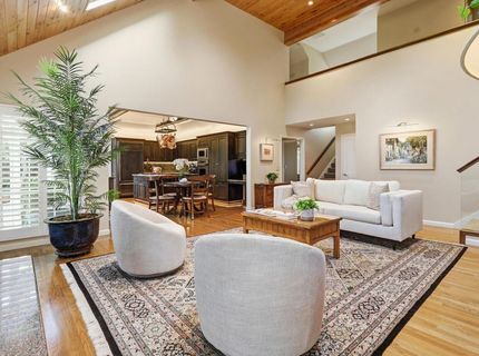 1749 Haggin Grove Way, Carmichael, CA 95608 Photo