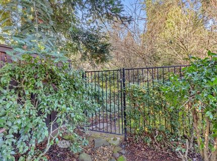 1749 Haggin Grove Way, Carmichael, CA 95608 Photo