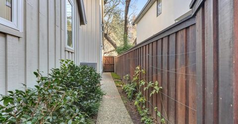 1749 Haggin Grove Way, Carmichael, CA 95608 Photo