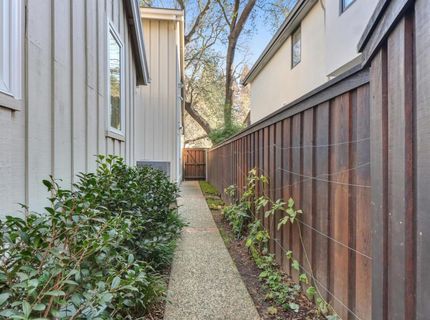 1749 Haggin Grove Way, Carmichael, CA 95608 Photo