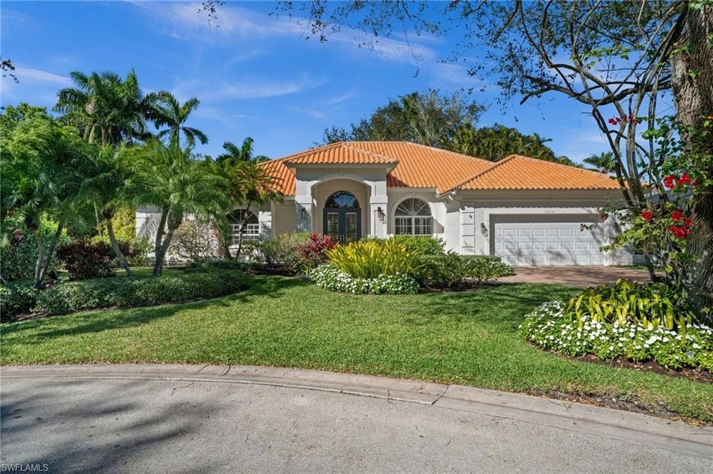 1923 Blackstone Cir, Naples, FL 34109 Main Photo