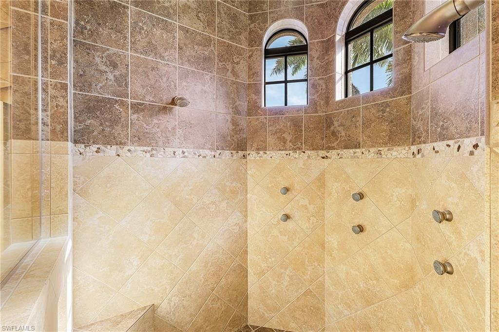 1733 Supreme Ct, Naples, FL 34110 Photo