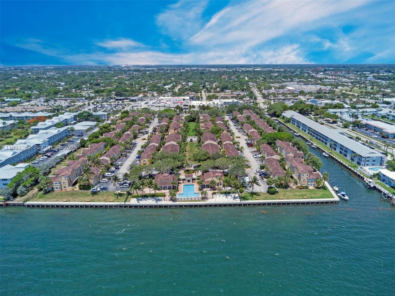 1105 Lake Shore Dr, Unit 202, Lake Park, FL 33403 Photo