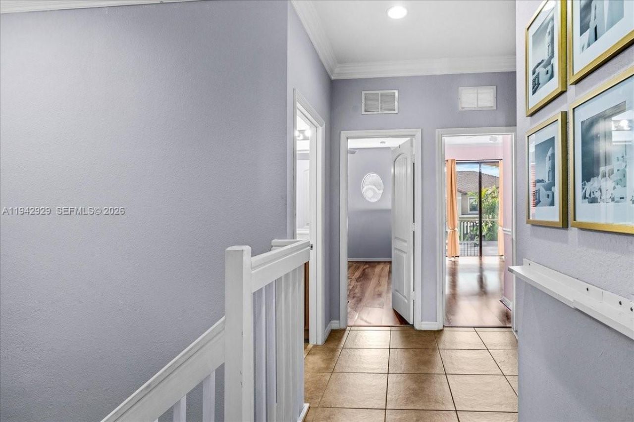 561 NE 33rd Ter, Homestead, FL 33033 Photo