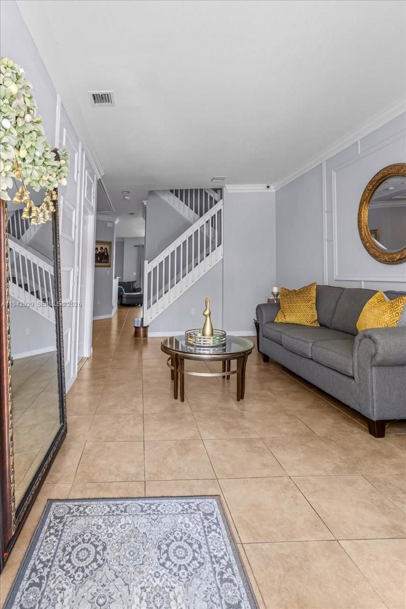 561 NE 33rd Ter, Homestead, FL 33033 Photo