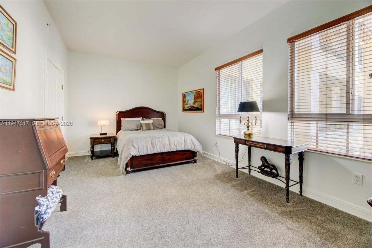 16101 Emerald Estates Dr, Unit 250, Weston, FL 33331 Photo