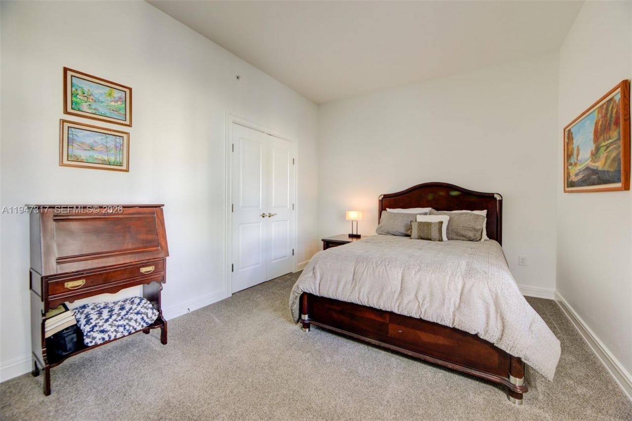 16101 Emerald Estates Dr, Unit 250, Weston, FL 33331 Photo