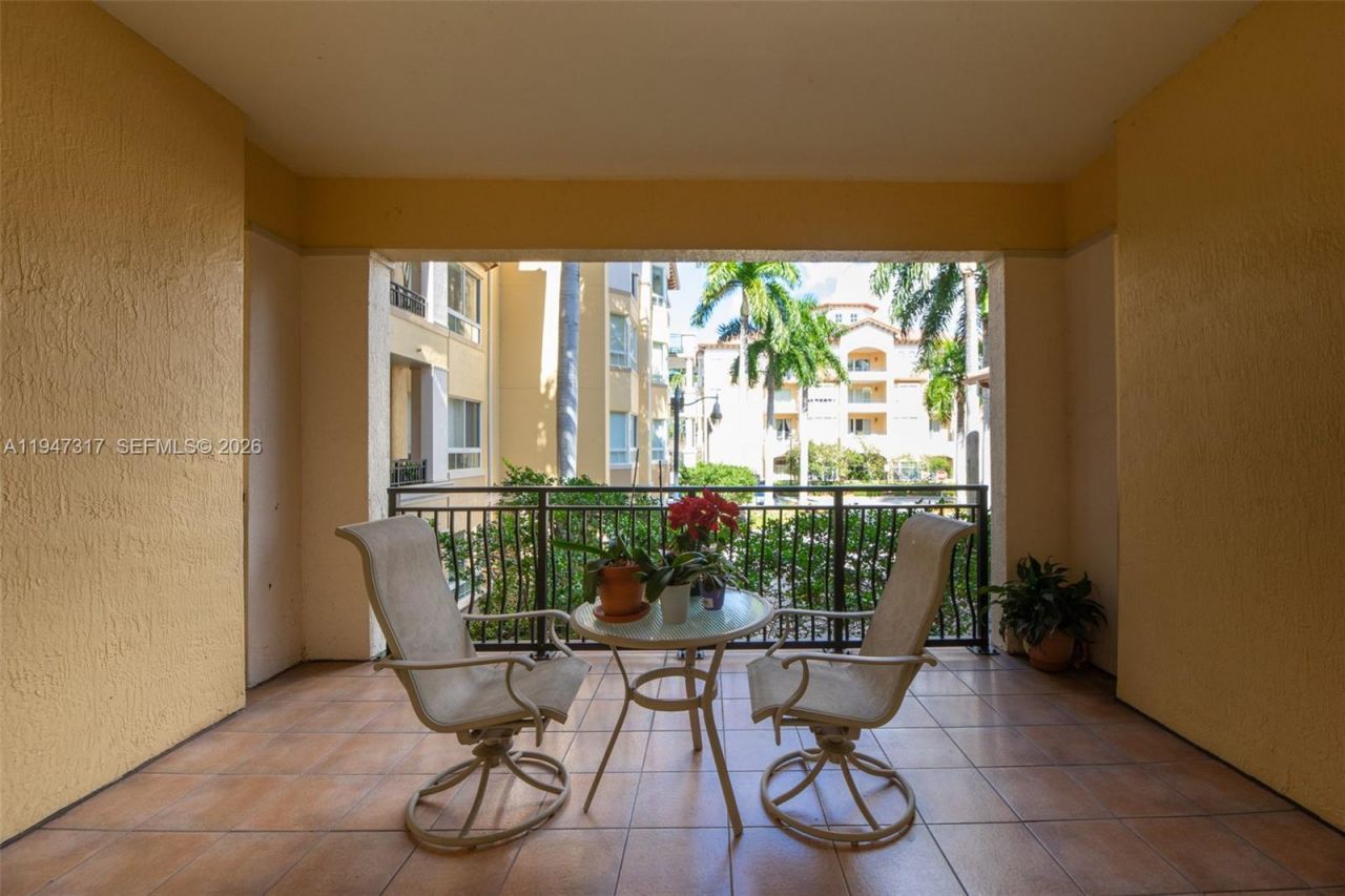 16101 Emerald Estates Dr, Unit 250, Weston, FL 33331 Photo