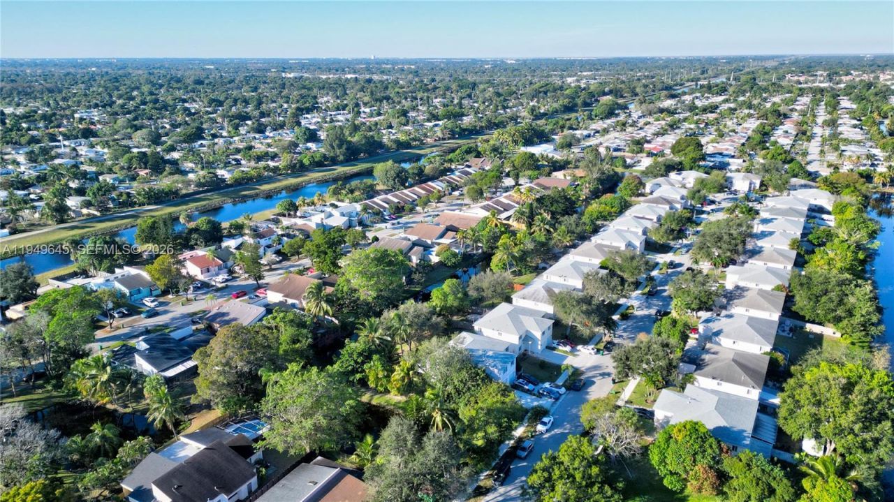 6120 NW 2nd St, Margate, FL 33063 Photo