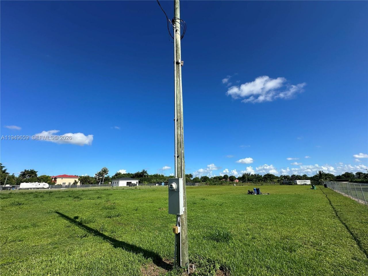 19690 SW 206th St , Miami, FL 33187 Photo