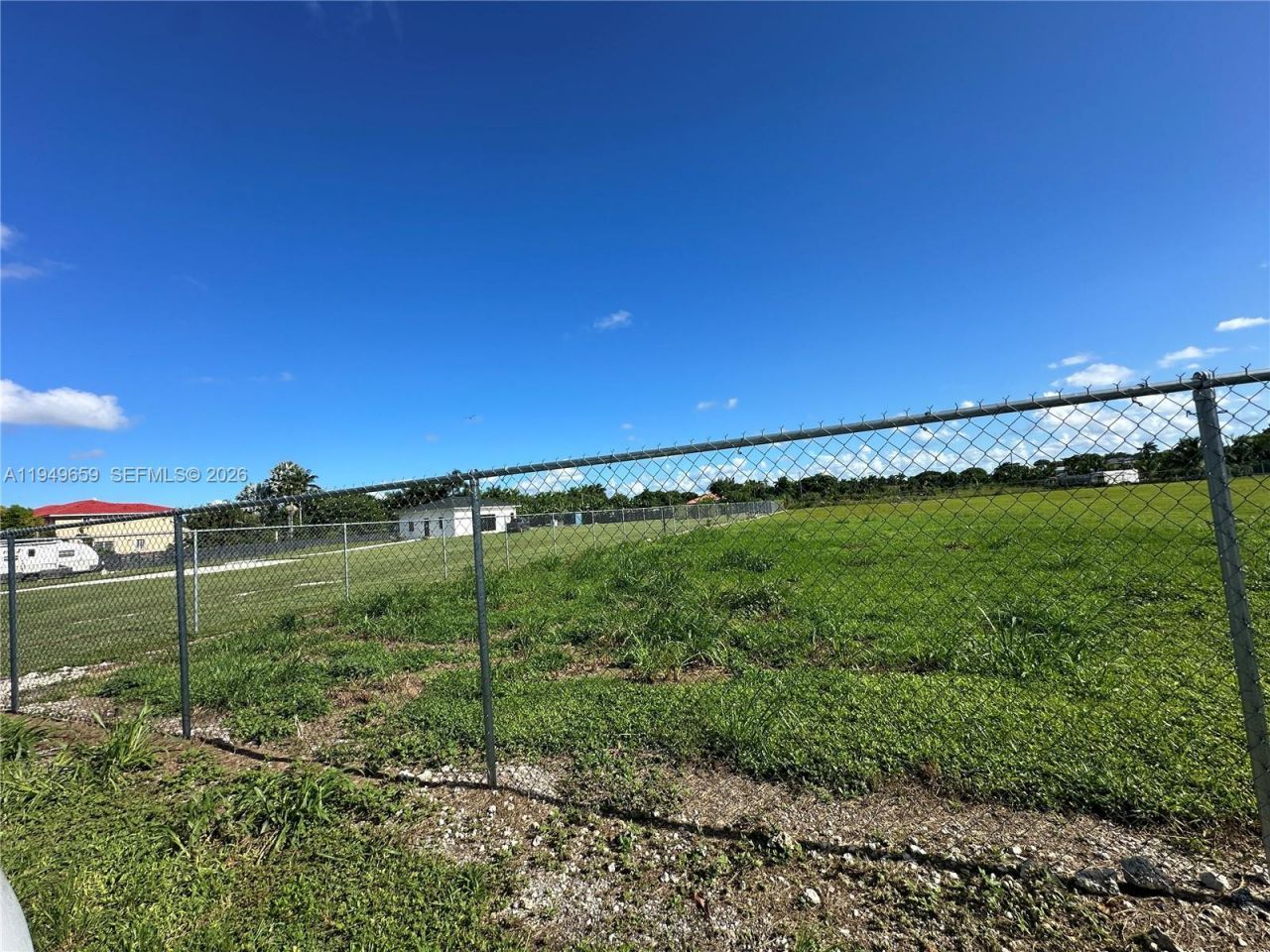 19690 SW 206th St , Miami, FL 33187 Photo