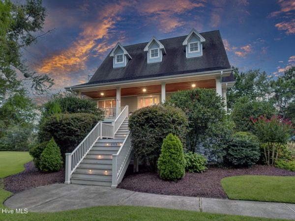 6428 Shinn Creek Lane, Wilmington, NC 28409