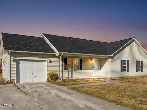 119 Annie Road, Richlands, NC 28574