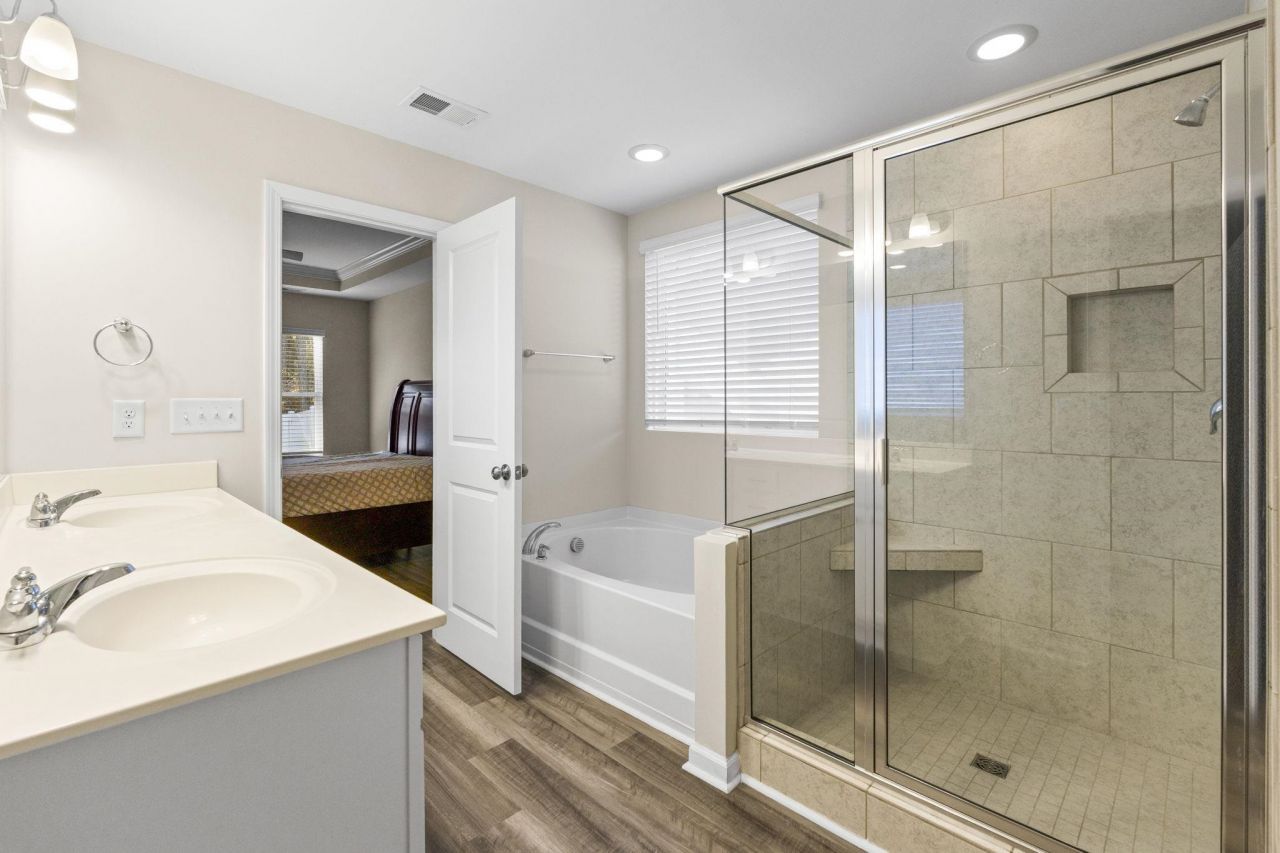 3725 Park Pointe Ave. Photo 22