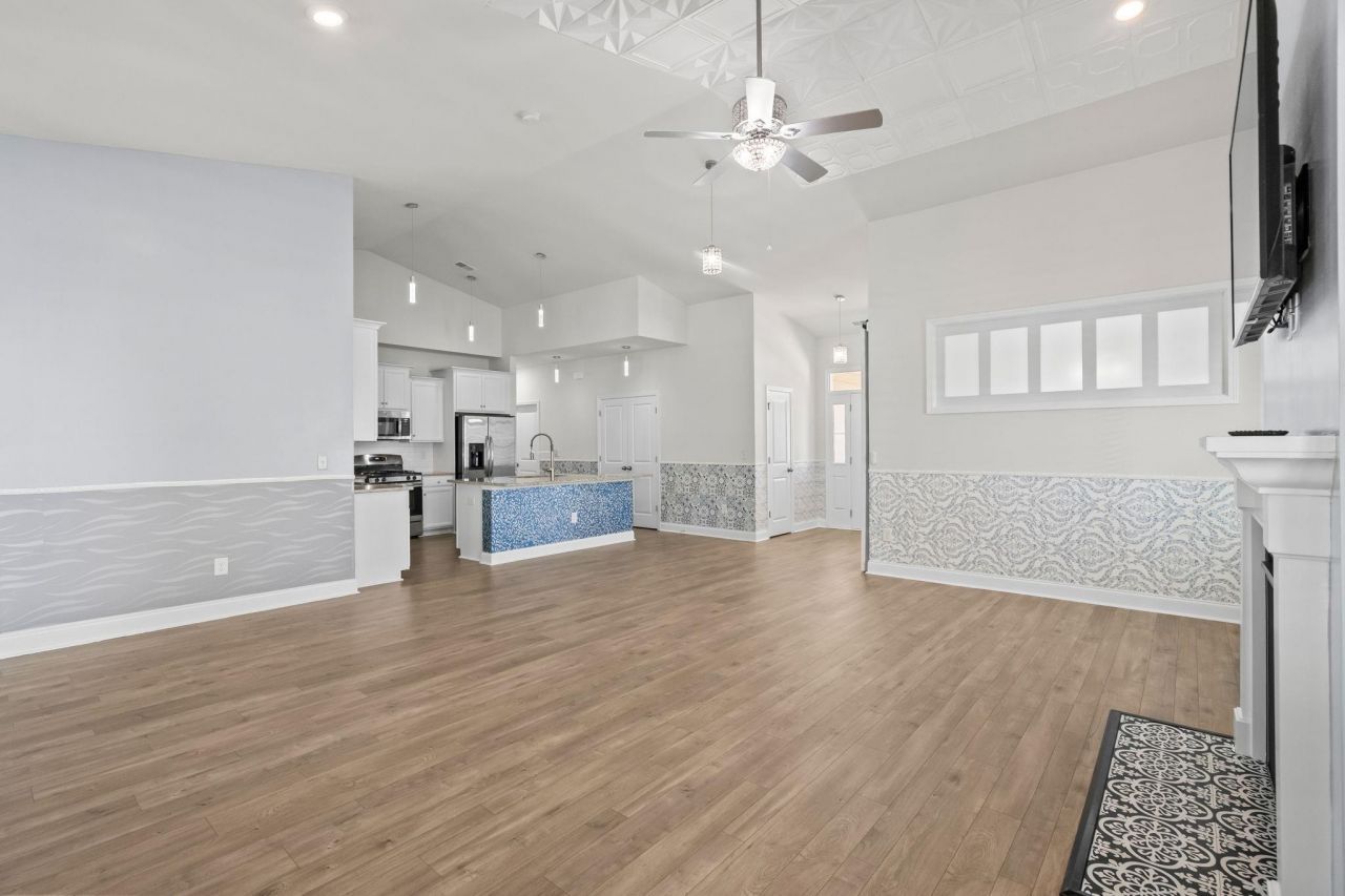 1132 Harbison Circle Photo 13