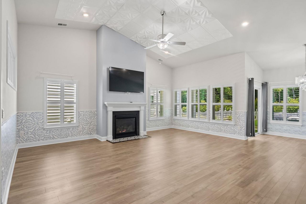 1132 Harbison Circle Photo 14