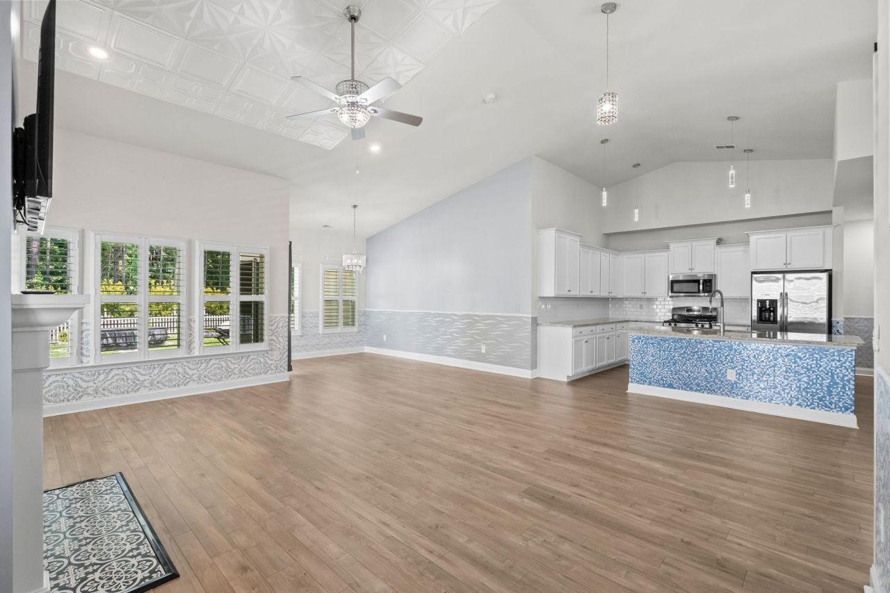 1132 Harbison Circle Photo 15