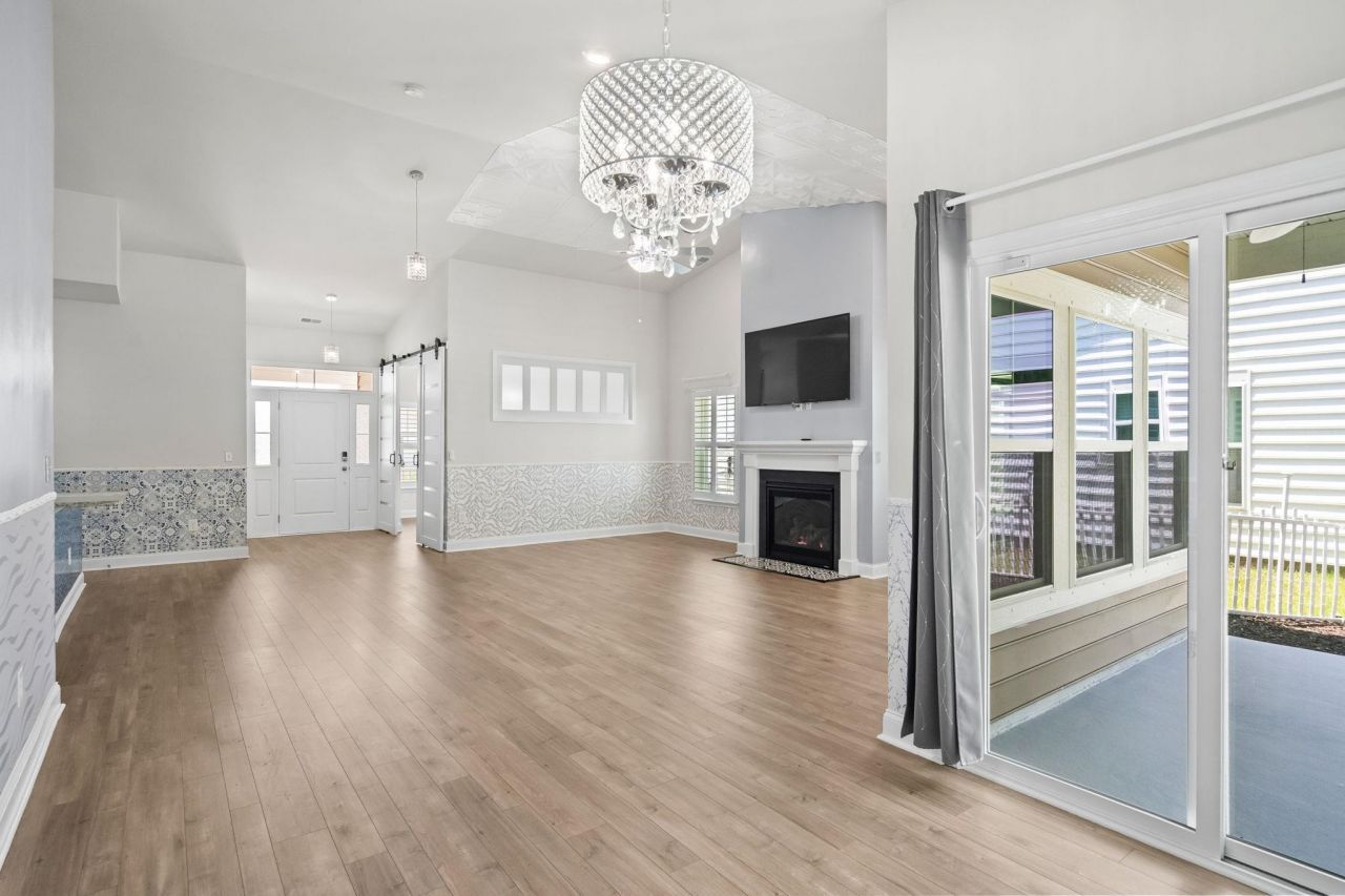 1132 Harbison Circle Photo 17