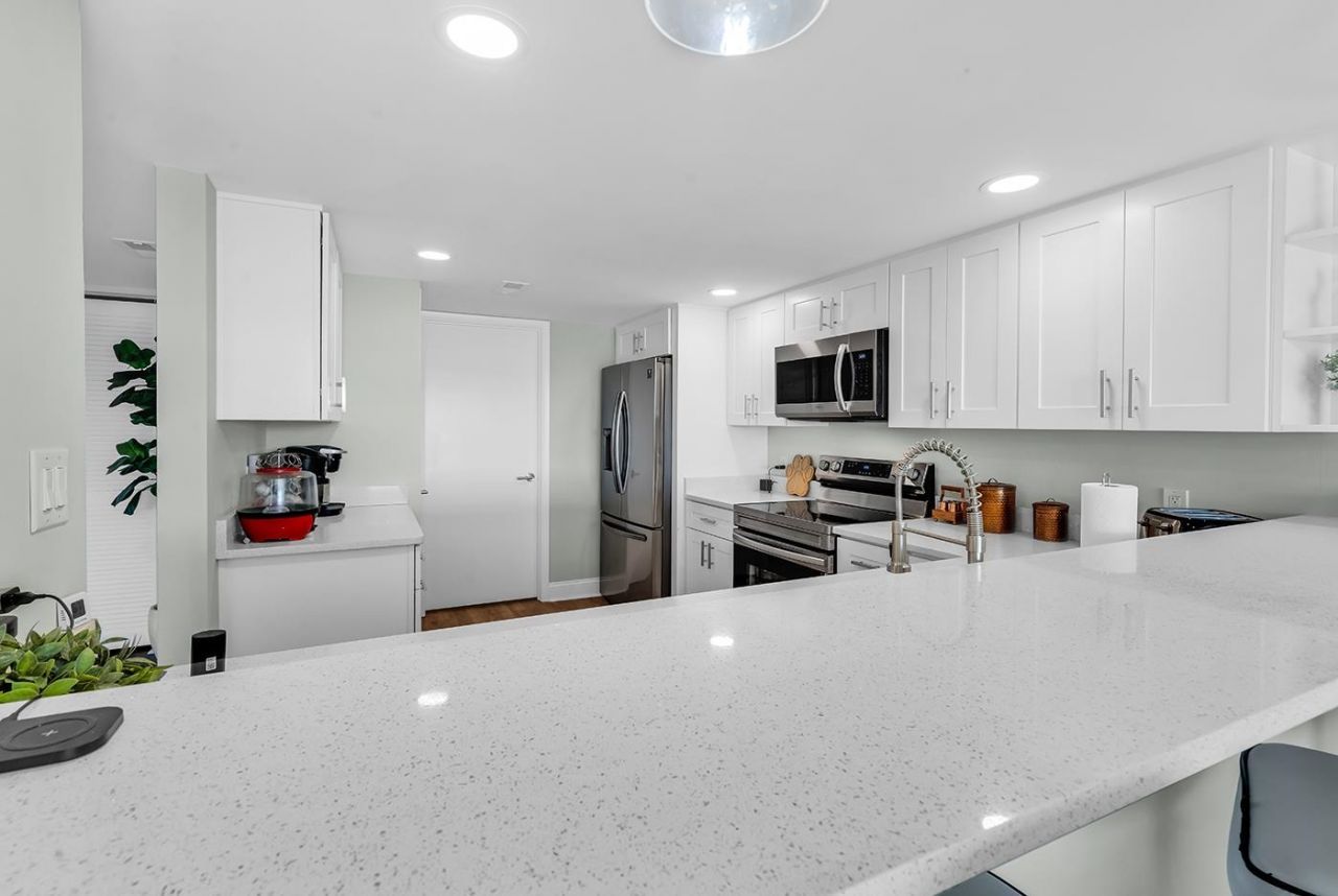 4440 Nassau Ct. Photo 10