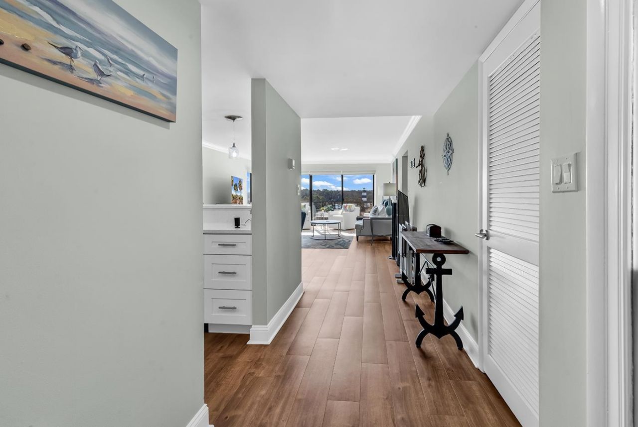 4440 Nassau Ct. Photo 4