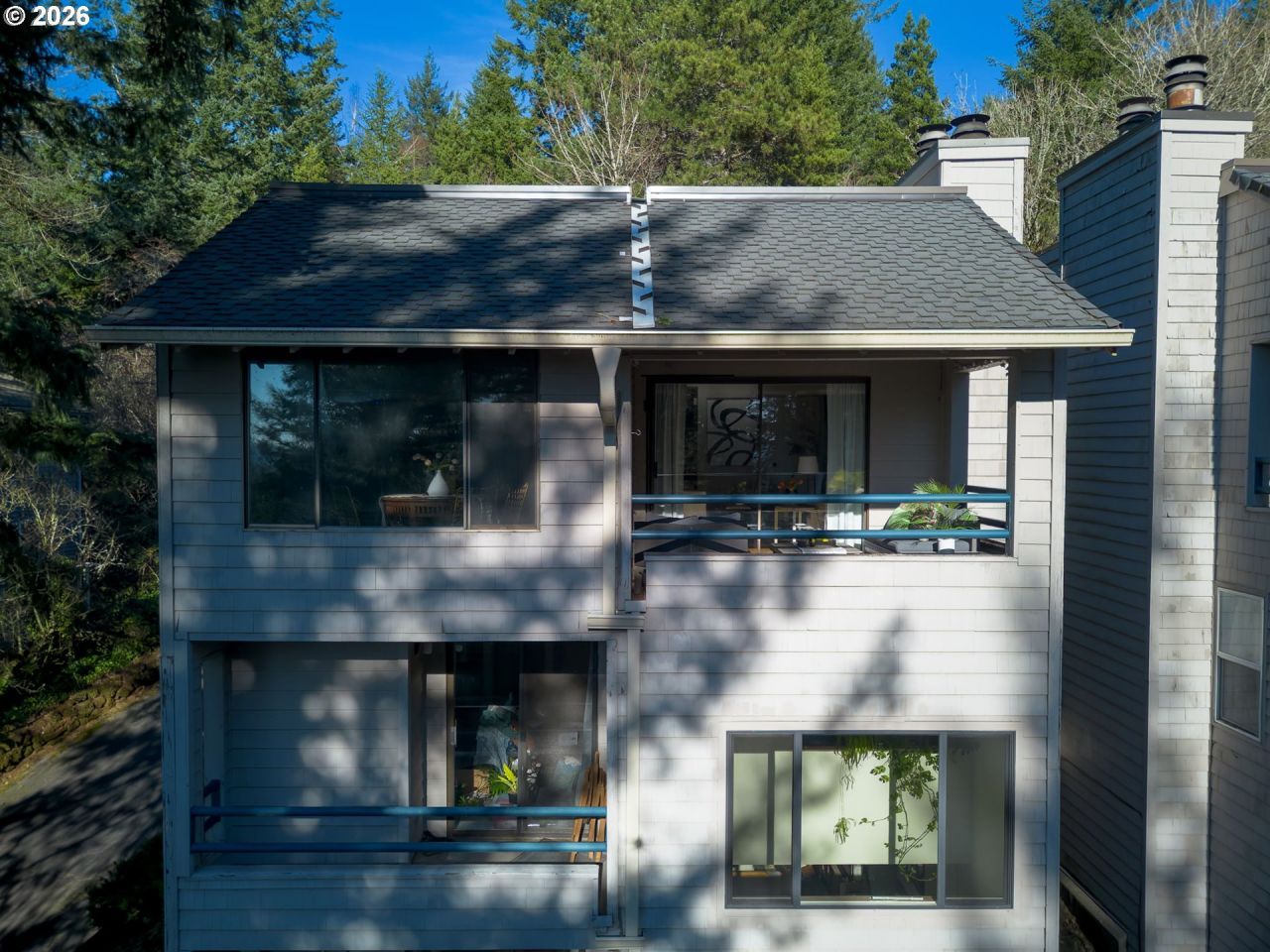 239 Cervantes Cir, Lake Oswego, OR 97035 Main Photo