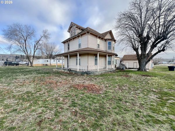 216 E FULTON ST, Union, OR 97883