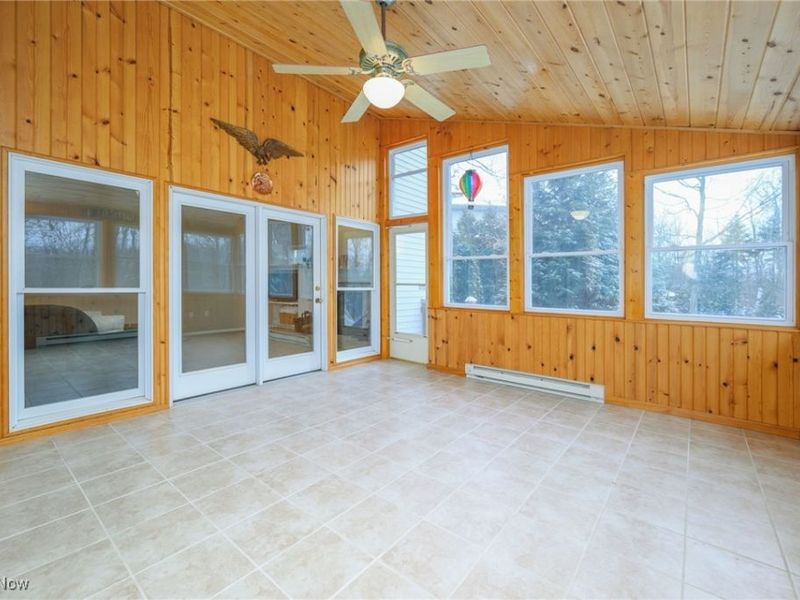 630 Woodhaven Drive, Cuyahoga Falls, OH 44223 Photo 16