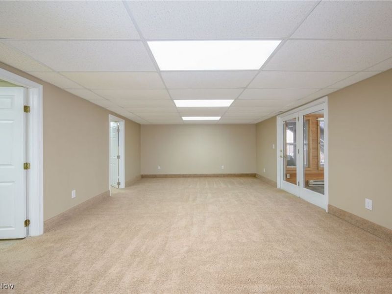 630 Woodhaven Drive, Cuyahoga Falls, OH 44223 Photo 33