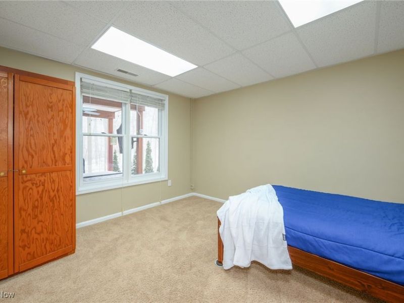 630 Woodhaven Drive, Cuyahoga Falls, OH 44223 Photo 36