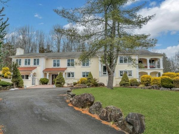 1 Southern Slope Ter, Mendham, NJ 07960