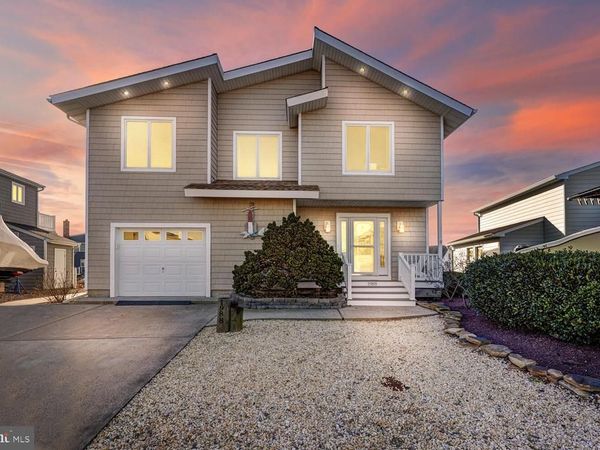 1988 MILL CREEK ROAD, MANAHAWKIN, NJ 08050