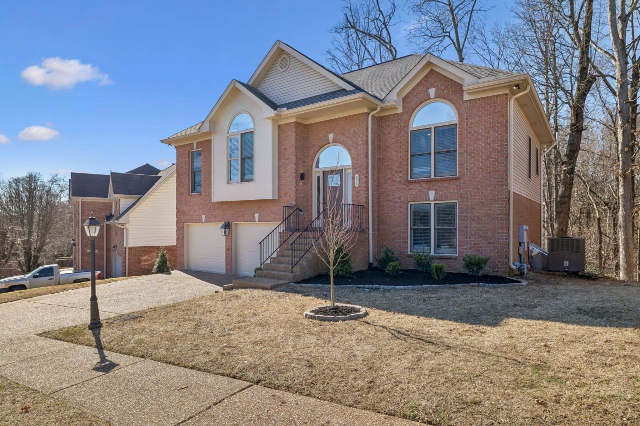 3821 Lakeridge Run, Nashville, TN 37214 Main Photo