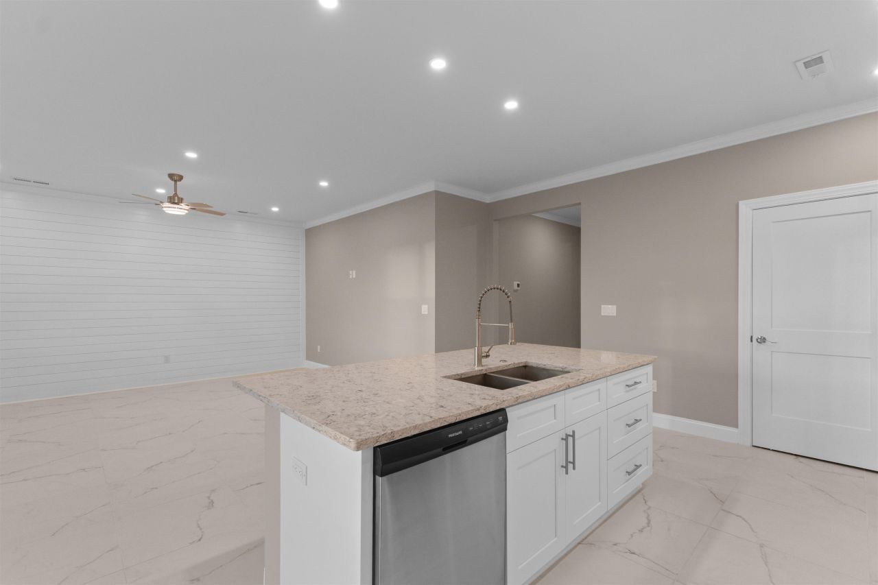 600 Table Rock Court Photo 12