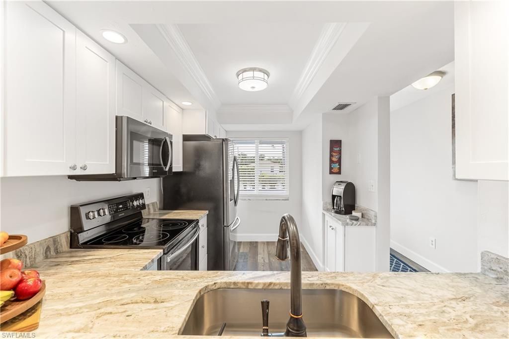 321 Cape Coral Pkwy W, Unit 102, Cape Coral, FL 33914 Photo